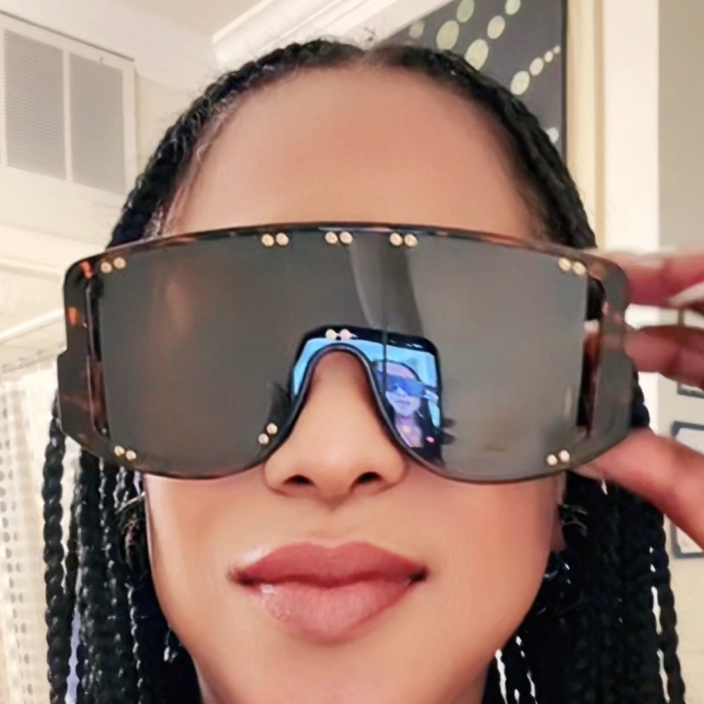 Tortoise Shell Sunglasses with Gold Accents